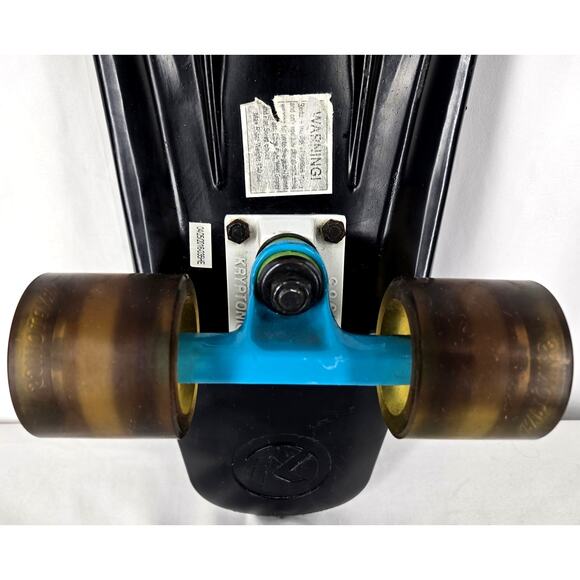 KRYPTONICS VINTAGE 1965 TORPEDO BLACK BLOCK GRID DESIGN PENNY CRUISER SKATEBOARD - Picture 8 of 10